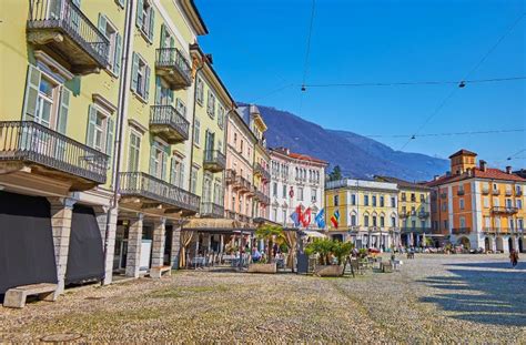 ‭Bucherer Locarno‬ in Piazza Grande 6600 Locarno .